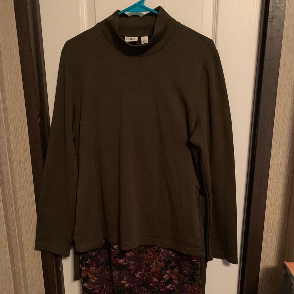 Earthtone flower pattern skirt with a sweater top